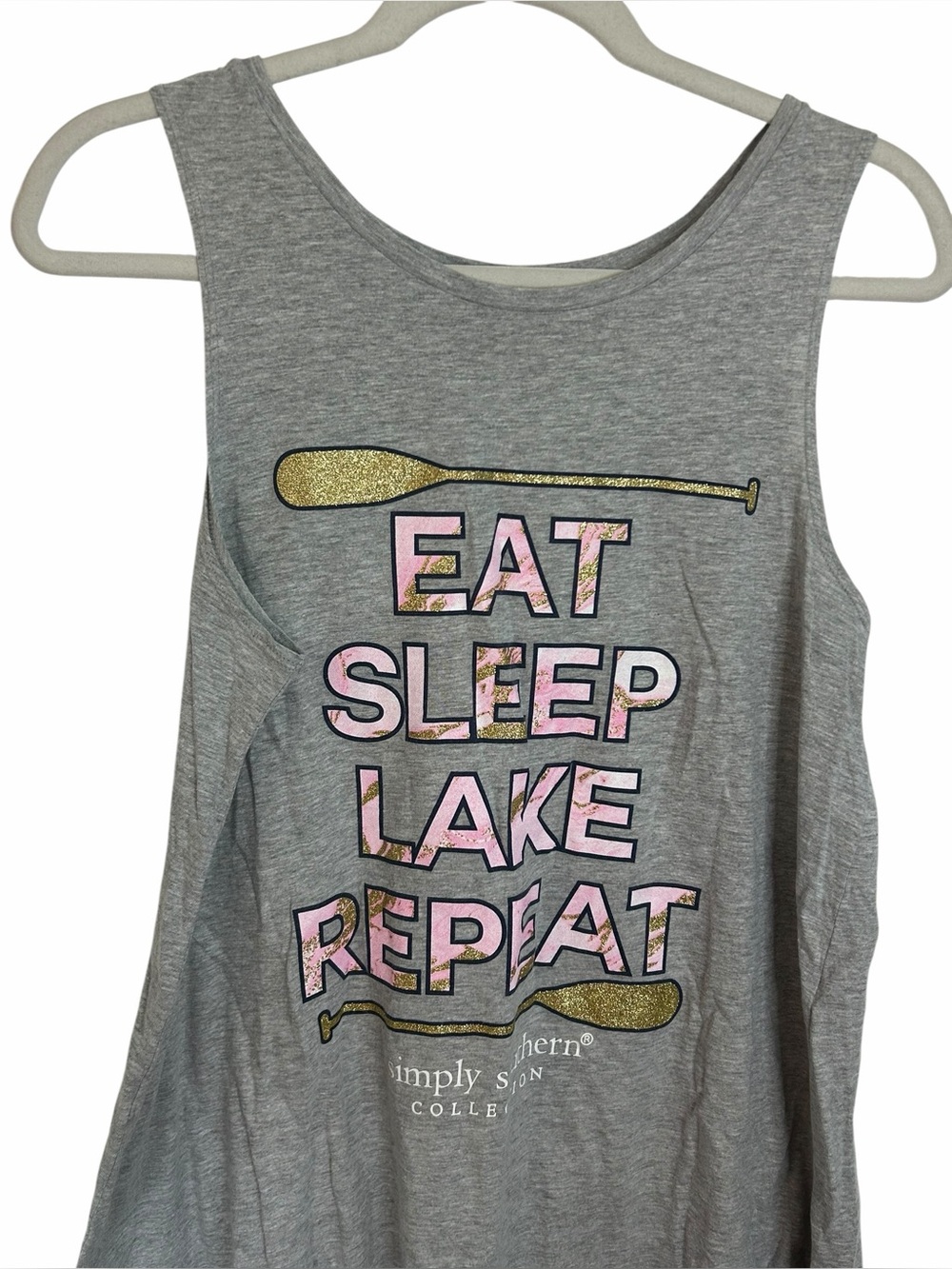 ♥️ Simply Southern Grey Eat Sleep Lake Repeat Sleeveless Tank Women’s Sz Large - Picture 5 of 7